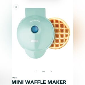 2 Dash Mini Waffle Makers in light green/blue